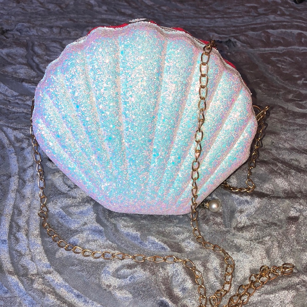 Seashell iridescent shoulder cross body purse
